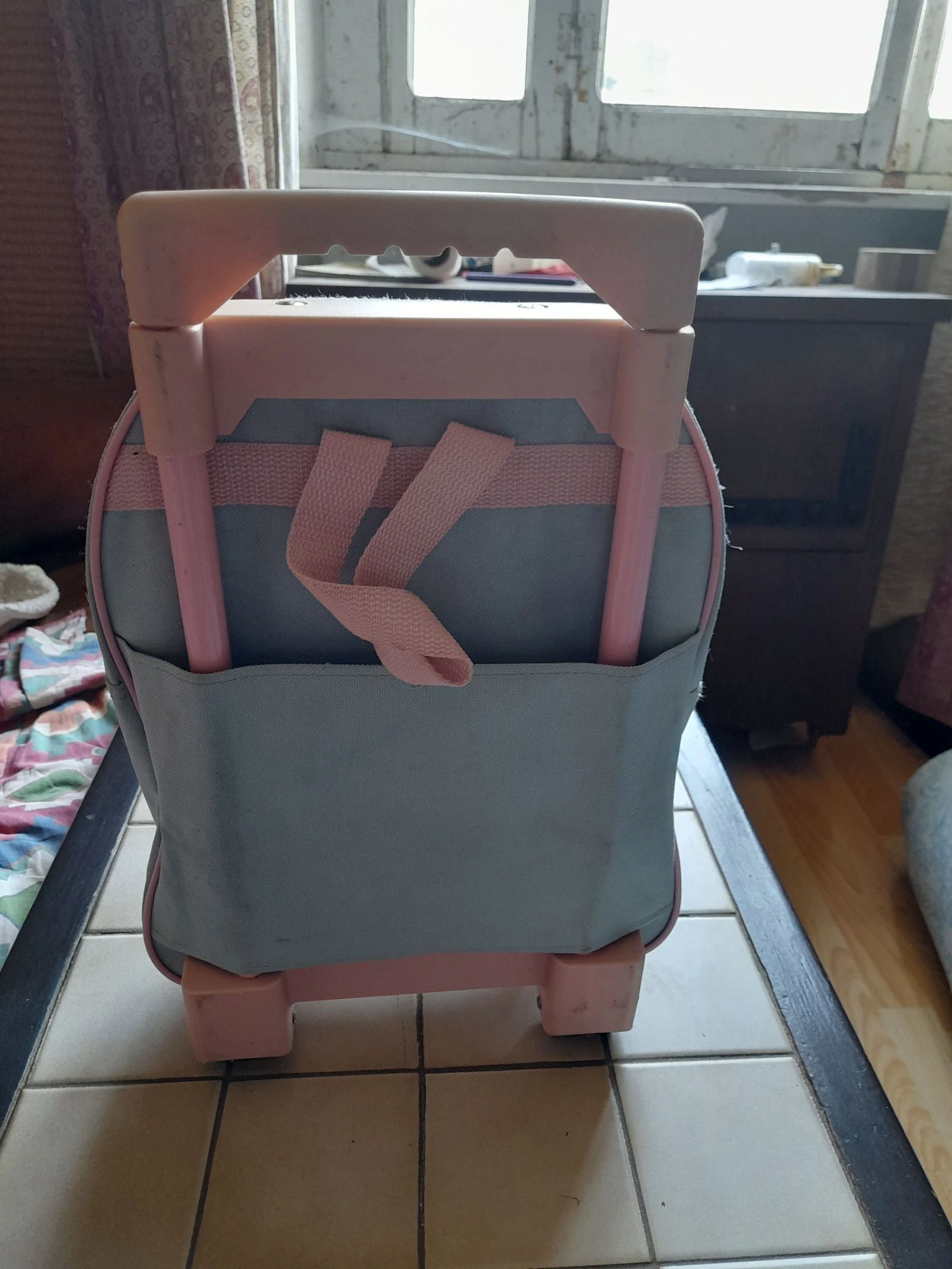 Mochila Minnie Mouse con ruedas – photo 5